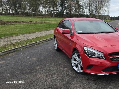 Mercedes Benz CLA 200 Shooting brake