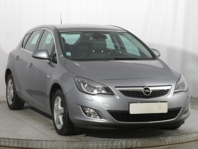Opel Astra 2010 1.7 CDTI 178950km Hatchback