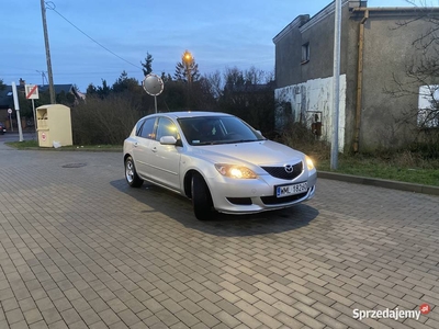 Sprzedam Mazda 3 1.6 benzyna 2004 rok 105KM (77Kw)