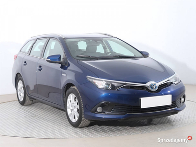 Toyota Auris Hybrid