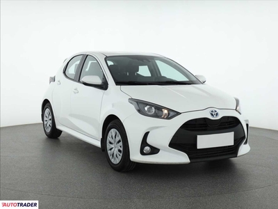 Toyota Yaris 1.5 113 KM 2022r. (Piaseczno)