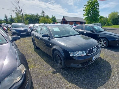 Audi a4 2.5 tdi 4x4 180km 02r