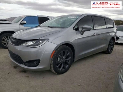 Chrysler Pacifica II 2019