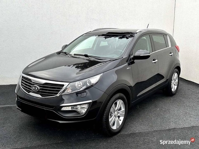 Kia Sportage 2.0 4x4 benzyna 163 KM Automat Skóra Panorama Kamera cofania