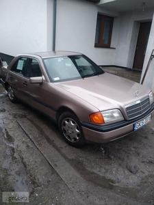 Mercedes-Benz Klasa C W202 200 diesel 2.0 75KM 1994r