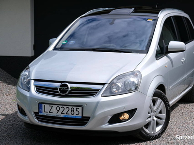 Opel Zafira B FL 1.8 16v climatronic panorama 7-miejsc zarejestrowany PL