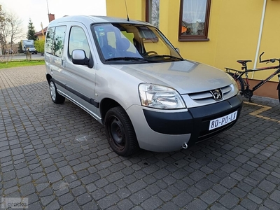 Peugeot Partner I 1,6 b 2004 r klima hak opłacony