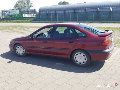 Renault Laguna I