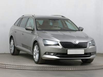 Skoda Superb 2018 2.0 TDI 92877km Kombi