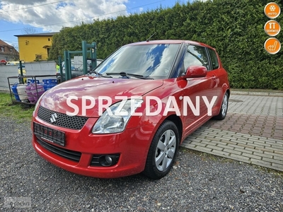 Suzuki Swift IV Klimatronic / Podgrzewane fotele / 1 właściciel