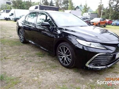 TOYOTA CAMRY 2.5 HYBRID EXECUTIVE CVT 2487 ccm / 178 KM