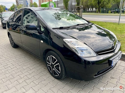 Toyota Prius Executive Hybrid+LPG Idealny stan Niski przebieg 125ts.km