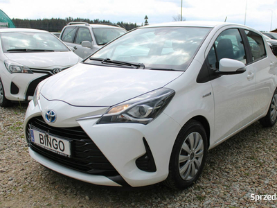 Toyota Yaris Active Hybrid 100*Automat*Krajowy*Lift III (2011-2019)