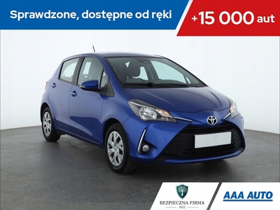 Toyota Yaris III Hatchback 5d Facelifting 2017 1.0 VVT-i 72KM 2019