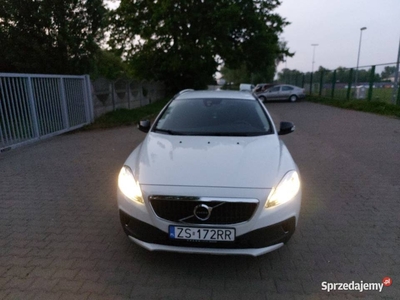 Volvo V40 Cross Country automat