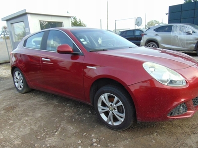 Alfa Romeo Giulietta Nuova II Hatchback 5d 1.6 JTD 16v 105KM 2011