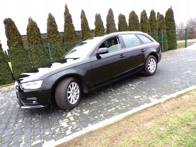 Audi A4 B8 Avant Facelifting 2.0 TDI 143KM 2012