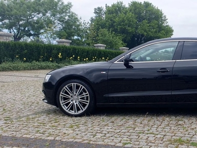 Audi A5 8T Coupe Facelifting 2.0 TDI 177KM 2012