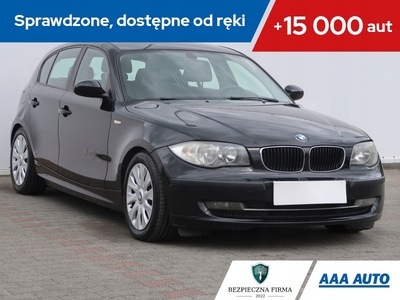 BMW Seria 1 E81/E87 Hatchback 5d E87 1.6 116i 122KM 2008