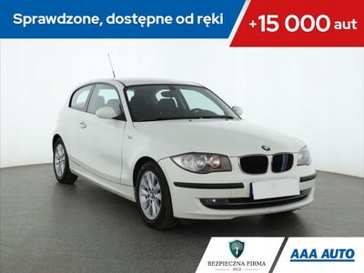 BMW Seria 1 E81/E87 Hatchback 5d E87 2.0 118d 143KM 2009