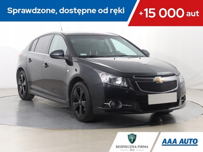 Chevrolet Cruze Hatchback 5d 1.6 16V DOHC 124KM 2011