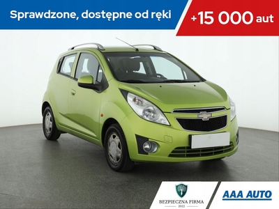 Chevrolet Spark II Hatchback 1.0L DOHC 68KM 2011