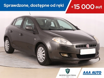 Fiat Bravo II Hatchback 5d 1.4 i 16V MPI 90KM 2009