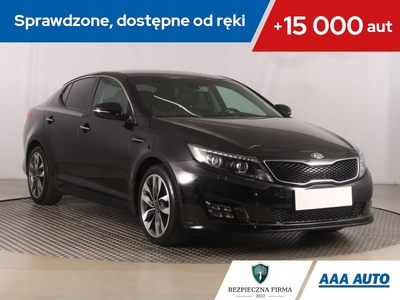 Kia Optima I Sedan Facelifting 1.7 VGT CRDi 136KM 2015