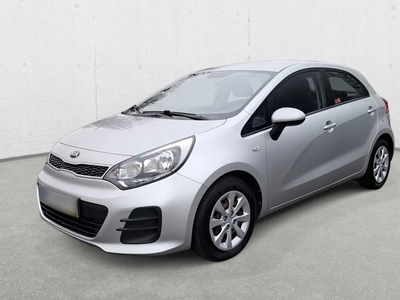 Kia Rio III Hatchback 5d Facelifting 1.4 DOHC CVVT 109KM 2015