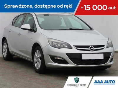 Opel Astra J Hatchback 5d Facelifting 1.6 Twinport ECOTEC 115KM 2014