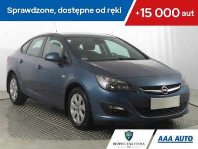 Opel Astra J Sedan 1.4 Turbo ECOTEC 140KM 2016