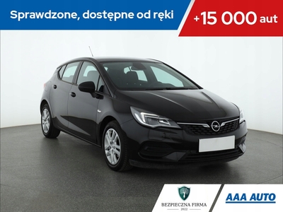 Opel Astra K Hatchback Facelifting 1.2 Turbo 130KM 2020