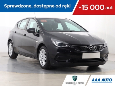 Opel Astra K Hatchback Facelifting 1.2 Turbo 130KM 2020