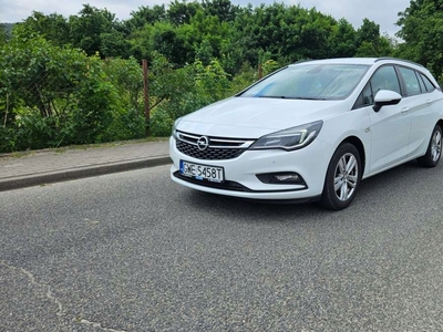 Opel Astra K Sports Tourer 1.6 CDTI 110KM 2017