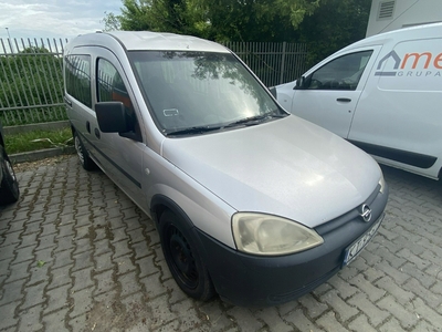 Opel Combo C Van 1.6 CNG ecoFLEX 94KM 2008