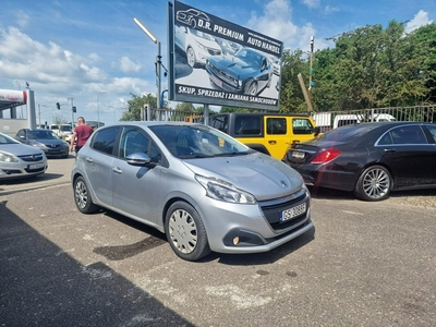 Peugeot 208 I Hatchback 5d Facelifting 1.5 BlueHDi 102KM 2019