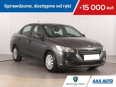 Peugeot 301 Sedan 1.6 VTi 115KM 2013