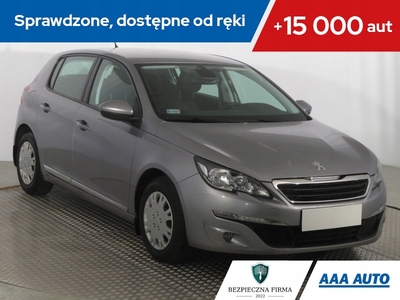 Peugeot 308 II Hatchback Facelifting 1.5 BlueHDI 130KM 2020