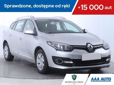 Renault Megane III Grandtour Facelifting 2013 Energy TCe 115KM 2013