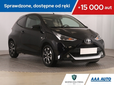 Toyota Aygo II Hatchback 3d Facelifting 1.0 VVT-i 72KM 2018