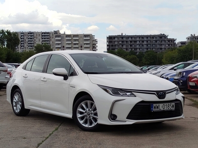 Toyota Corolla XII Sedan 1.8 Hybrid 122KM 2019