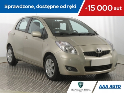 Toyota Yaris II Hatchback 5d 1.4 D-4D 90KM 2010