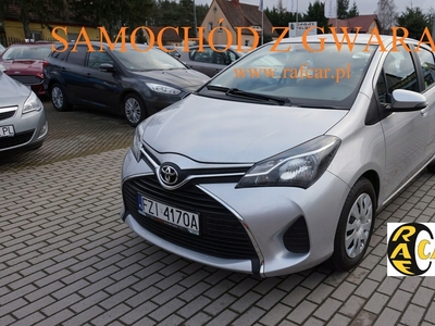 Toyota Yaris III Hatchback 5d Facelifting 1.0 VVT-i 69KM 2016