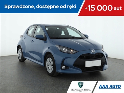 Toyota Yaris IV Hatchback 1.5 Dynamic Force 125KM 2021