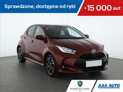 Toyota Yaris IV Hatchback 1.5 Hybrid Dynamic Force 116KM 2021