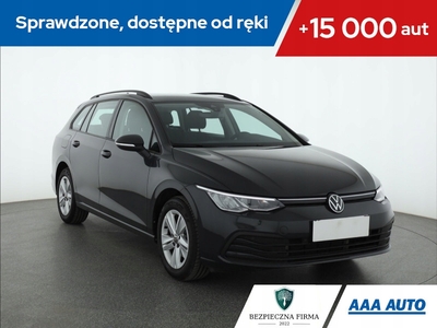 Volkswagen Golf VIII Variant 1.0 TSI 110KM 2022