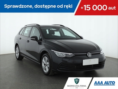 Volkswagen Golf VIII Variant 1.0 TSI 110KM 2022