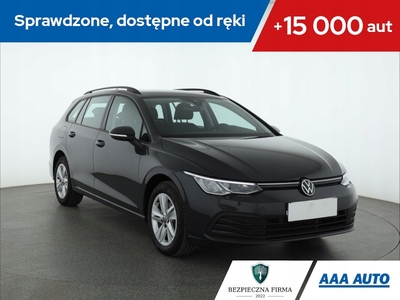 Volkswagen Golf VIII Variant 1.0 TSI 110KM 2022