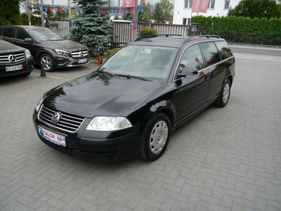 Volkswagen Passat B6 Variant 1.6 i 102KM 2005