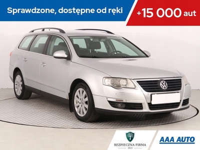 Volkswagen Passat B6 Variant 2.0 TDI-CR DPF 140KM 2008